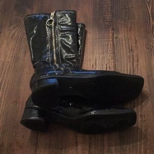 Aquatalia boots shiny super stylish